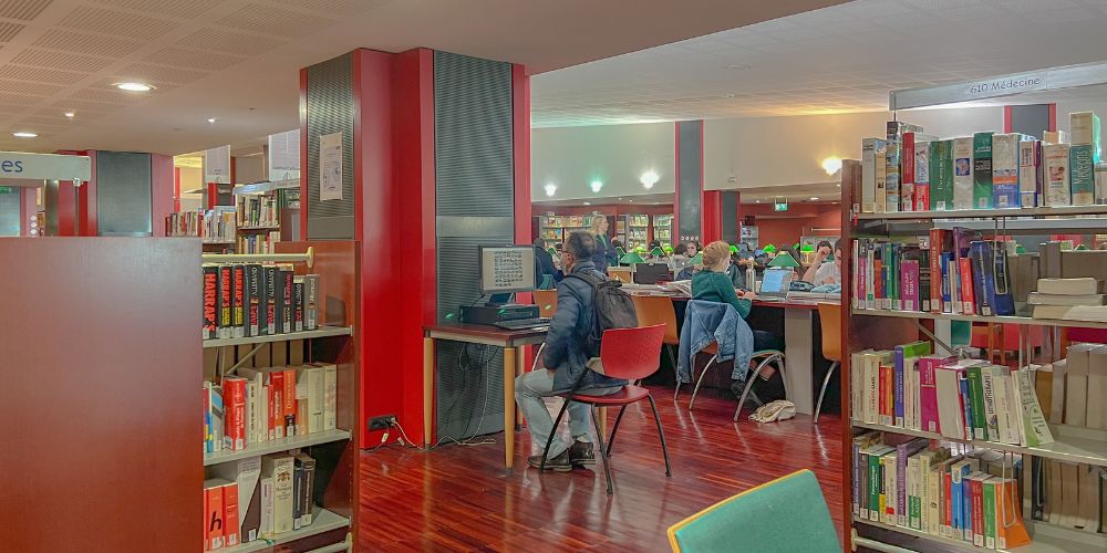 bibliotheque Nice, côte d'azur, France  places to work wifi gratuit 